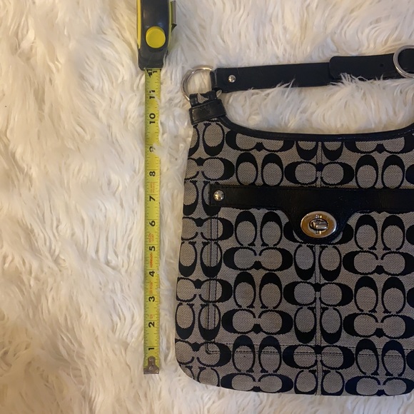 Coach Black Signature pattern crossbody bag - Picture 11 of 11